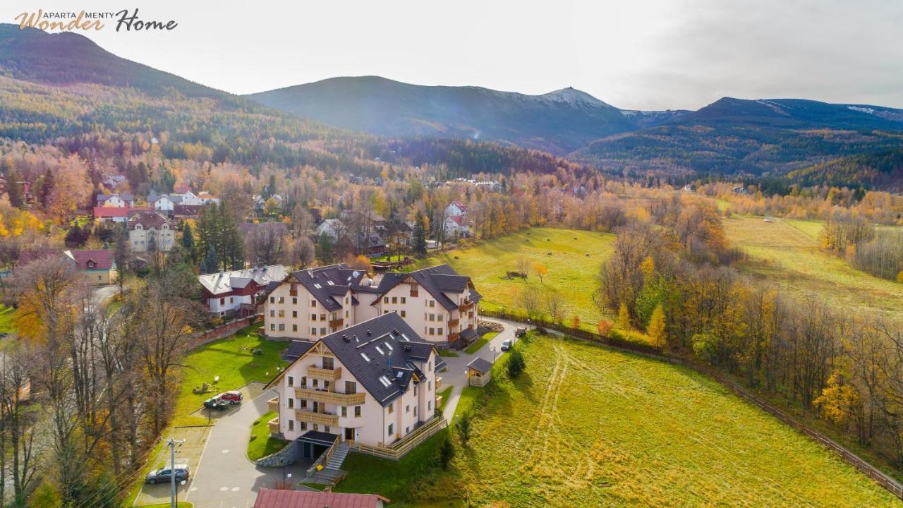 Wonder Home - Apartamenty W Malowniczej, Spokojnej Okolicy - Z Widokiem Na Sniezke Karpacz Kültér fotó